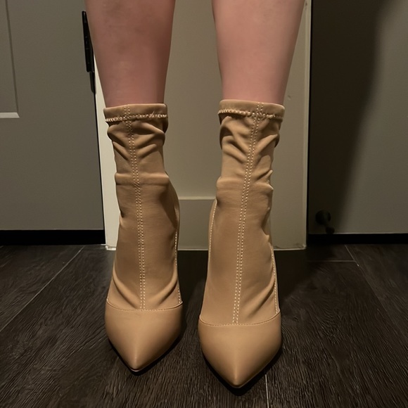 EGO Tan Booties - Picture 1 of 5